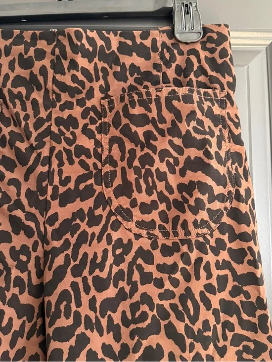 Anthropologie Maeve Colette - Leopard Wide-Leg Ruffle Hem Pants - Brown/Black - Picture 2 of 5